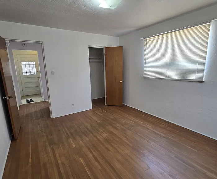 5010 Roma Ave NE — Photo 11