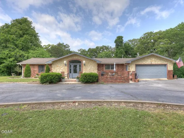 971 S Country Club Road, Carthage, MO 64836