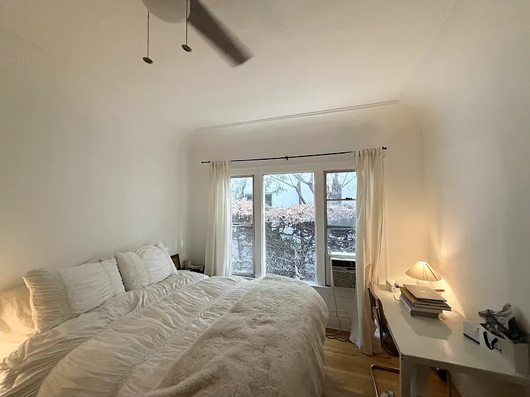 1208 S Stanley Ave #1208 — Photo 7
