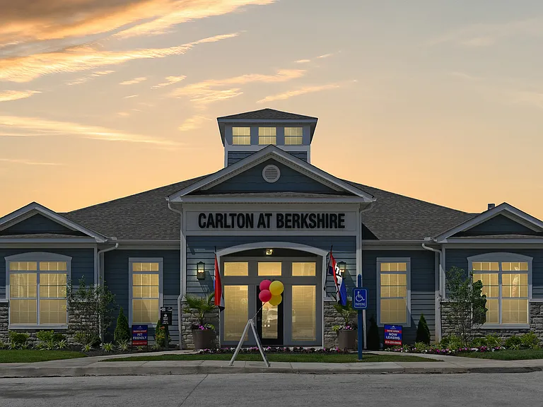 Carlton at Berkshire — Photo 65