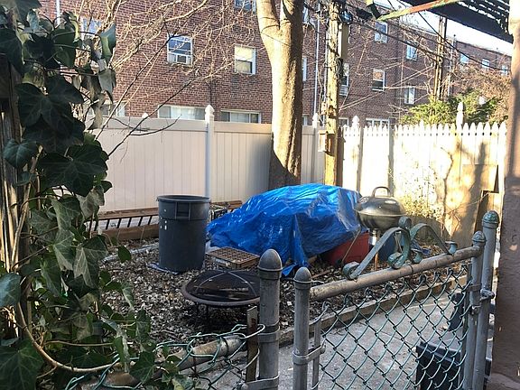 2nd image of 2534 34th St APT 3R