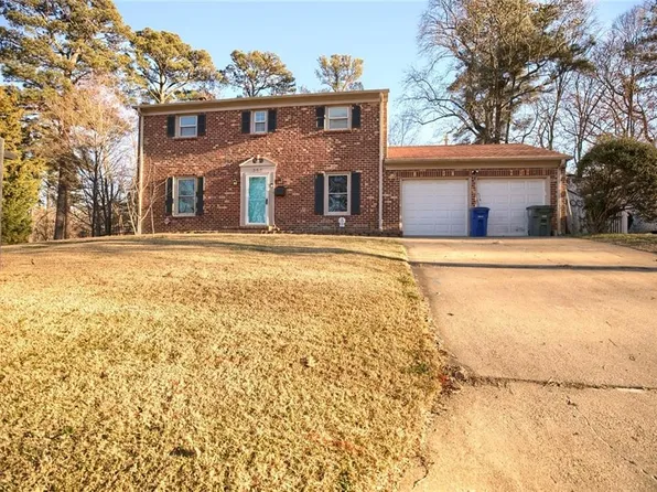 350 Hughes Dr, Newport News, VA 23608