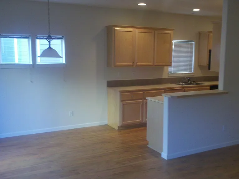 7088 SW Millennium Ter — Photo 6
