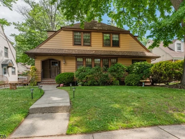 529 Wyndham Rd, Teaneck Twp., NJ 07666