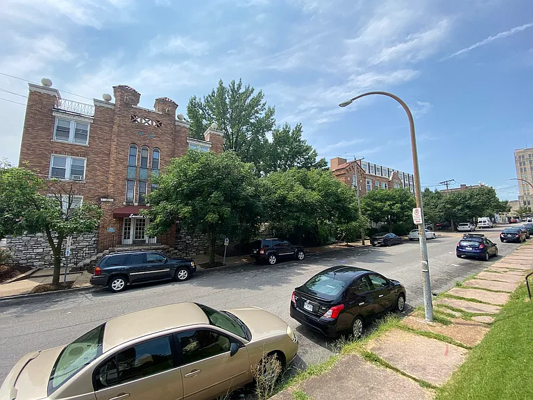 Ample street parking is available in this residential neighborhood.
