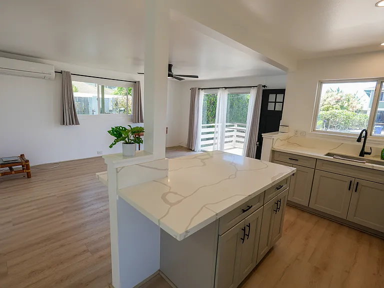 66-073 Alapii St — Photo 14