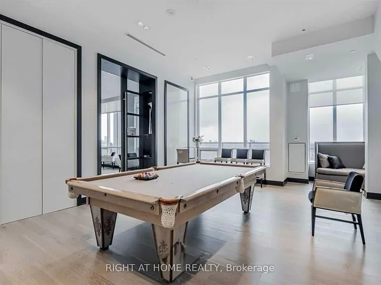 399 Spring Garden Ave #228 — Photo 4