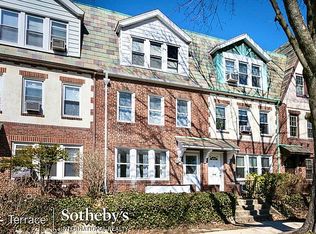 205 Ascan Ave #1, Forest Hills, NY 11375