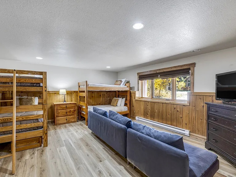 Bunk bed room for kids