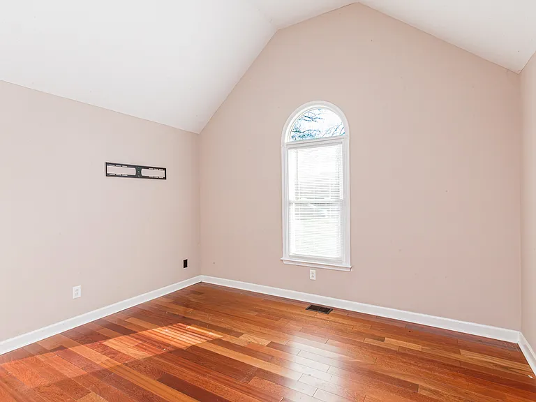 131 Savannah Ridge Dr — Photo 9