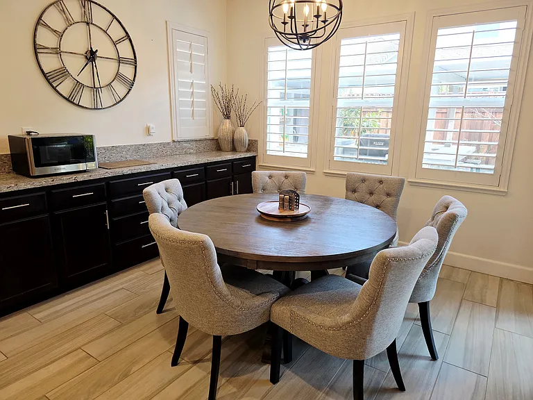 2488 Remy Cantos Dr — Photo 18