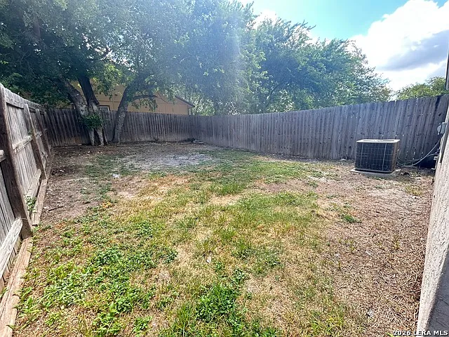 5032 Anacacho St — Photo 12