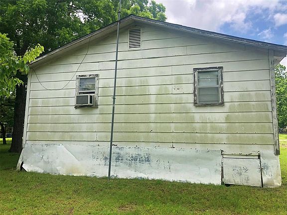 5th image of 237 N Sherman Ave