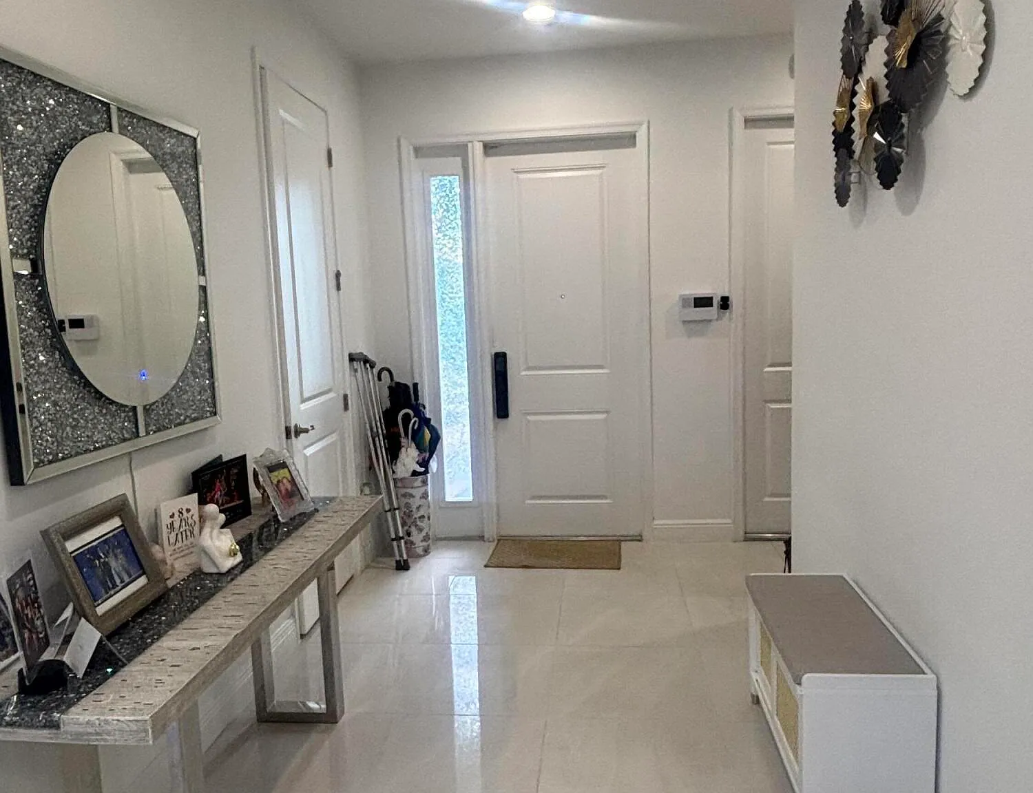 5 bed, 3.0 bath, 2750 sqft, $4,500 — Photo 3
