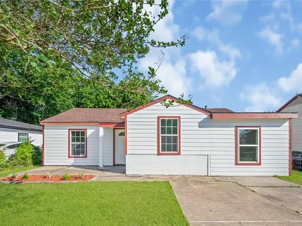 8423 Wier Dr, Houston, TX 77017