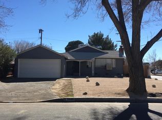 1440 W Jenner St, Lancaster, CA 93534