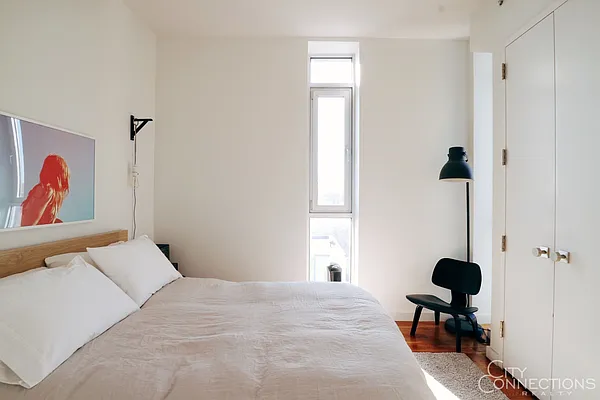 Rented by City Connections Realty | media 14