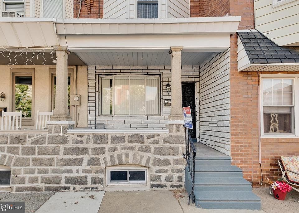 1st image of 2602 E Ontario St