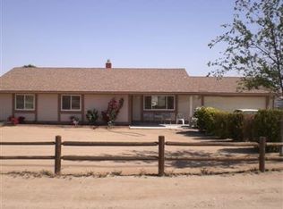 16402 Mesa St, Hesperia, CA 92345