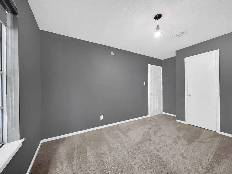 14830 Keelby Dr — Photo 6