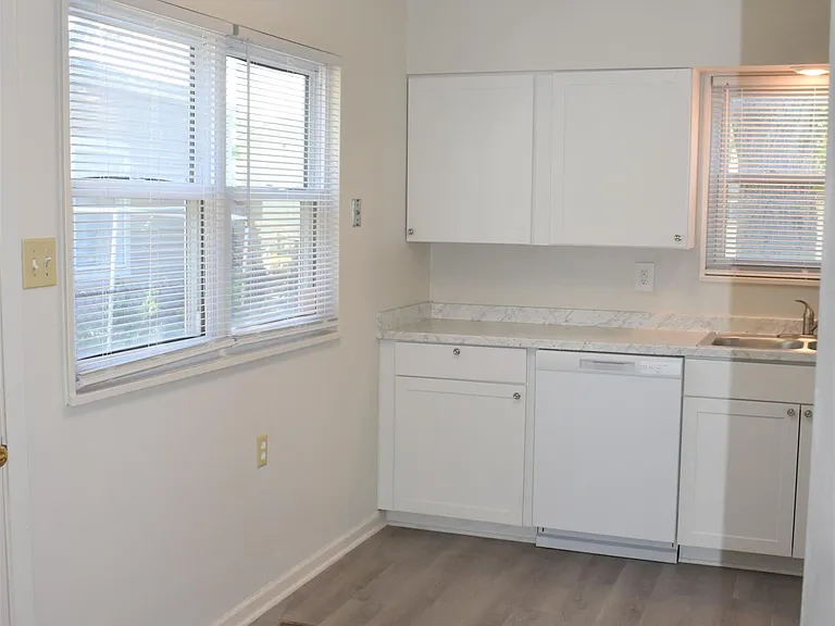 1442 E Lynn Dr — Photo 19