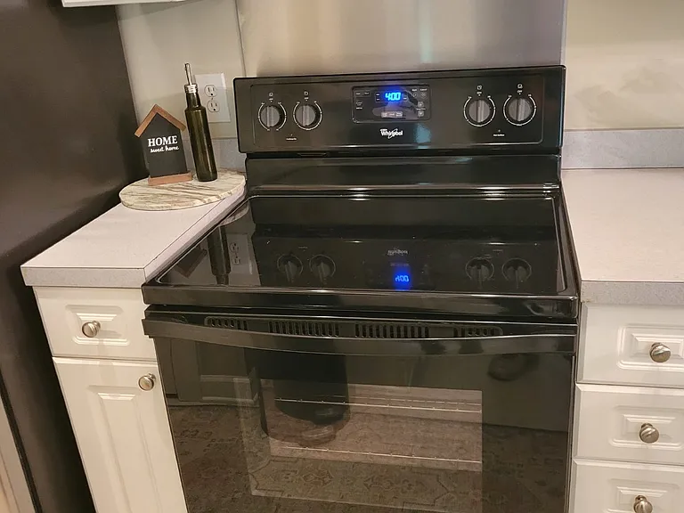 407 S Elgin Ct — Photo 11