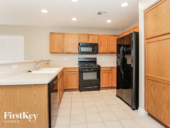 5th image of 5001 Prairie Springs Ct