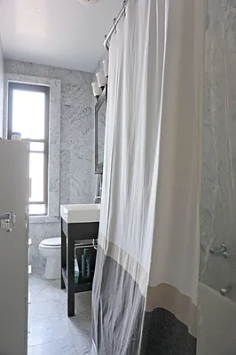 Rented by Metropolitan Equities | media 4