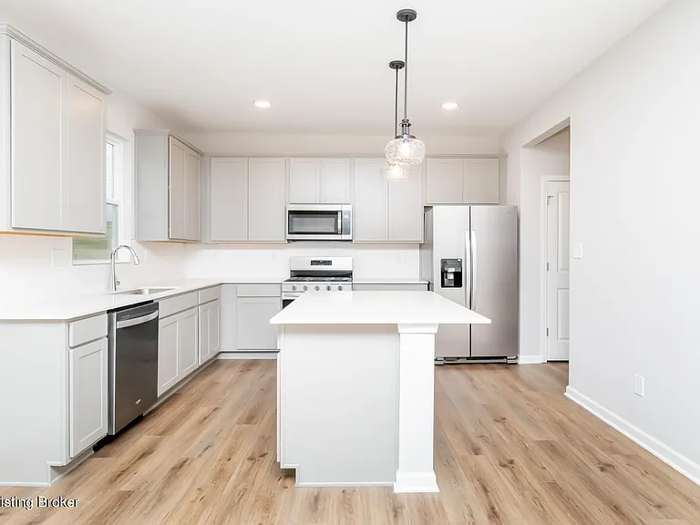 16926 Aiken Ridge Cir — Photo 9