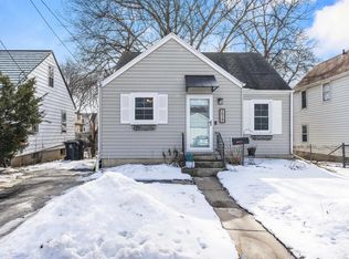 2637 E Lawn Ct, Madison, WI 53704