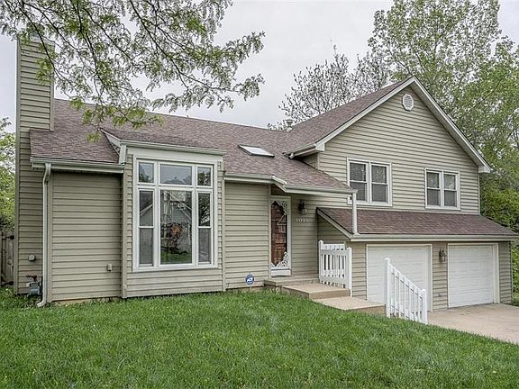 2nd image of 3033 N 85th St