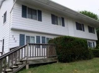 720 Barron Blvd APT C, Grayslake, IL 60030