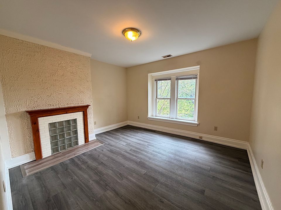 1st image of 2278 Warren St #2