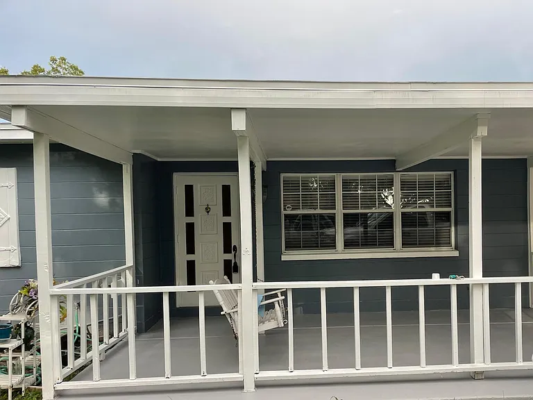 7119 N Habana Ave — Photo 2