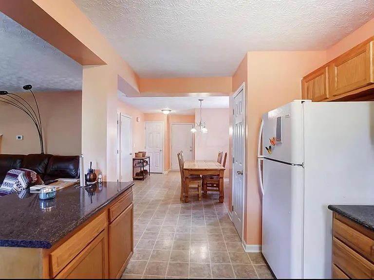 3758 Dunlane Ct — Photo 7