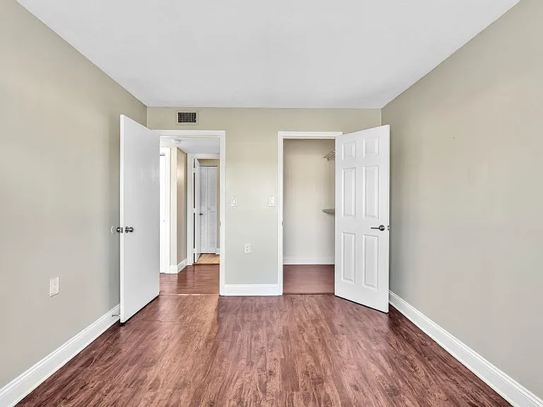 1163 Lake Terry Dr #N — Photo 9