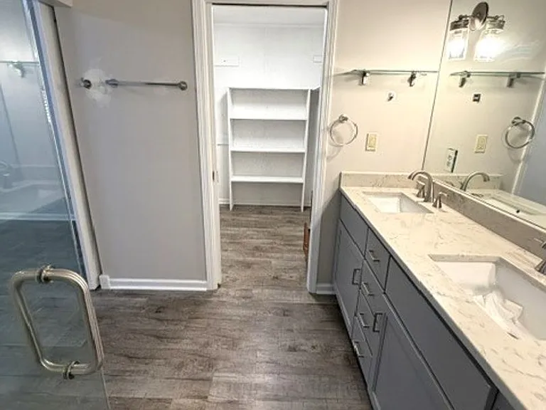1733 Ridgedale Dr — Photo 14