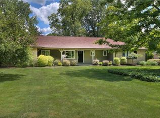 29937 Bolingbrook Rd, Pepper Pike, OH 44124