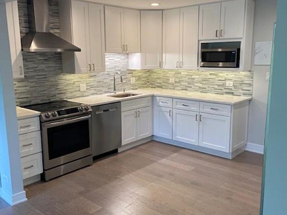 2nd image of 77 Lake Hinsdale Dr APT 407