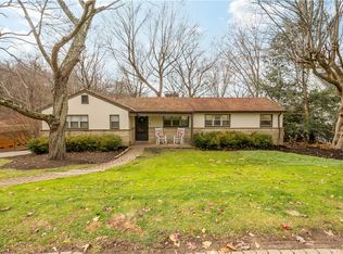 11 Thornridge Rd, Pittsburgh, PA 15202