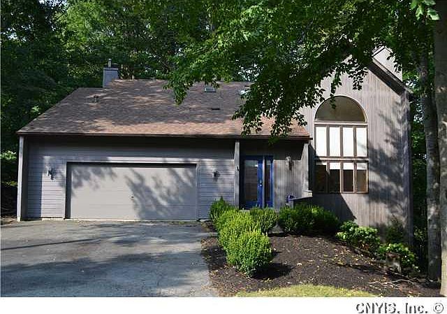 1st image of 8018 Summerview Dr