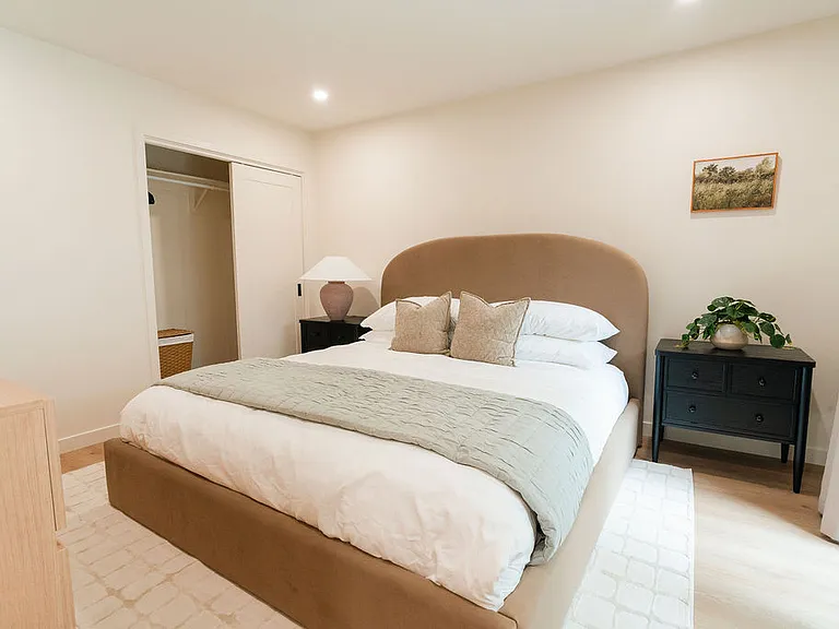 10461 Shadyridge Dr — Photo 9