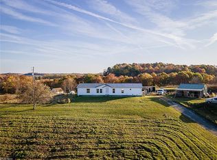 11772 Lynchburg Rd, Kensington, OH 44427