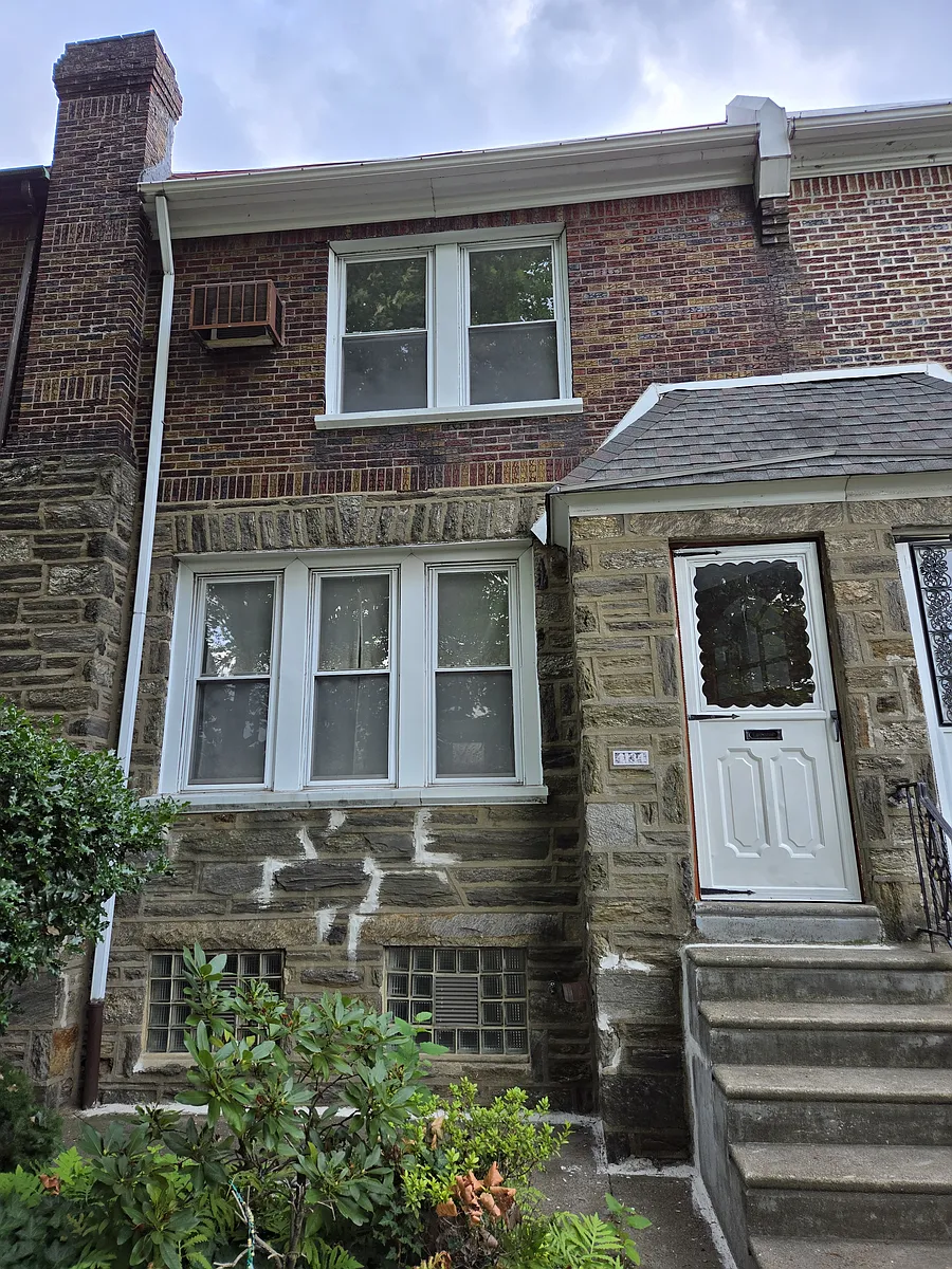 Building Photo - 4134 Levick St