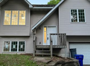 710 Concord St, Saint Paul, MN 55107