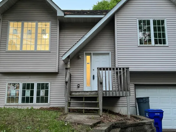 710 Concord St, Saint Paul, MN 55107