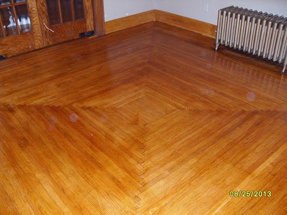 dining room floor detail