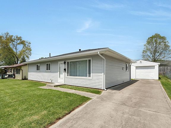 2nd image of 7266 Sabre Ave
