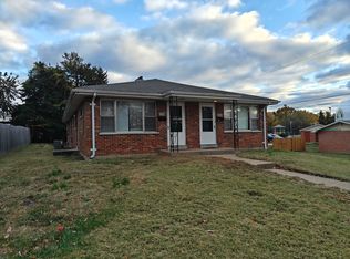 512 Brown St, Florissant, MO 63031