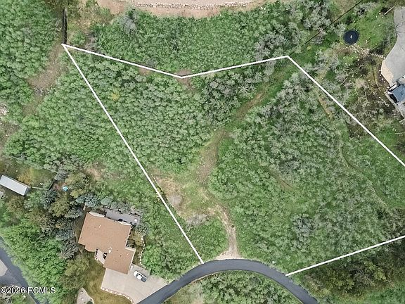 5th image of 10667 Hidden Ridge Ln